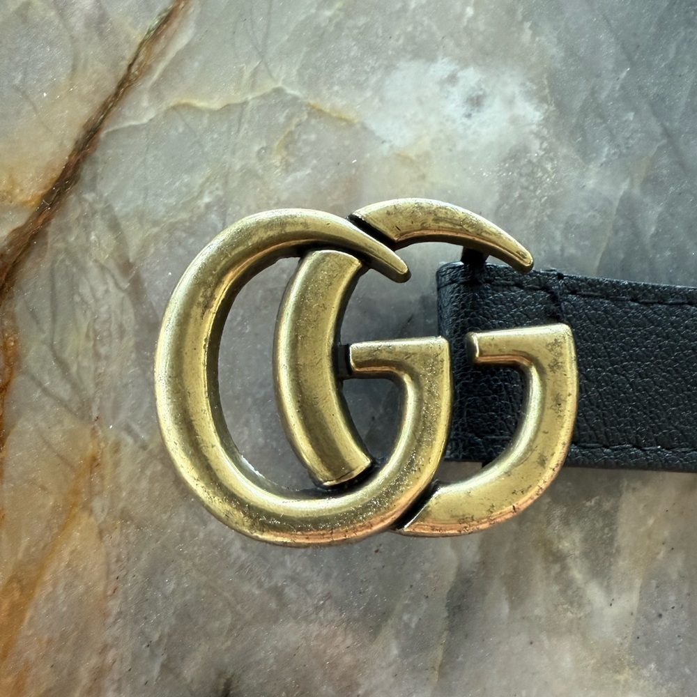 Gucci Black Leather Belt with Gold GG Buckle